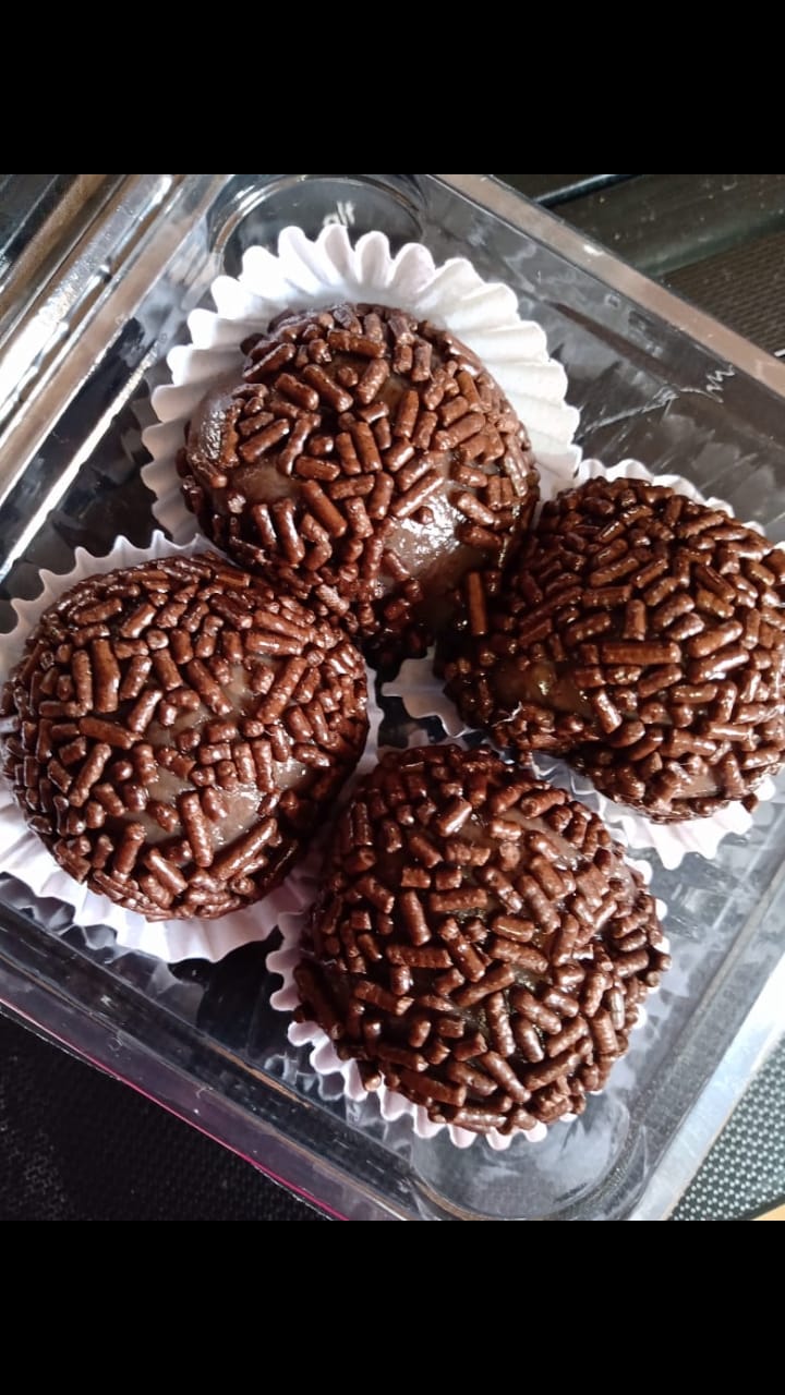 BRIGADEIROS, COMO TUDO COMEÇOU!